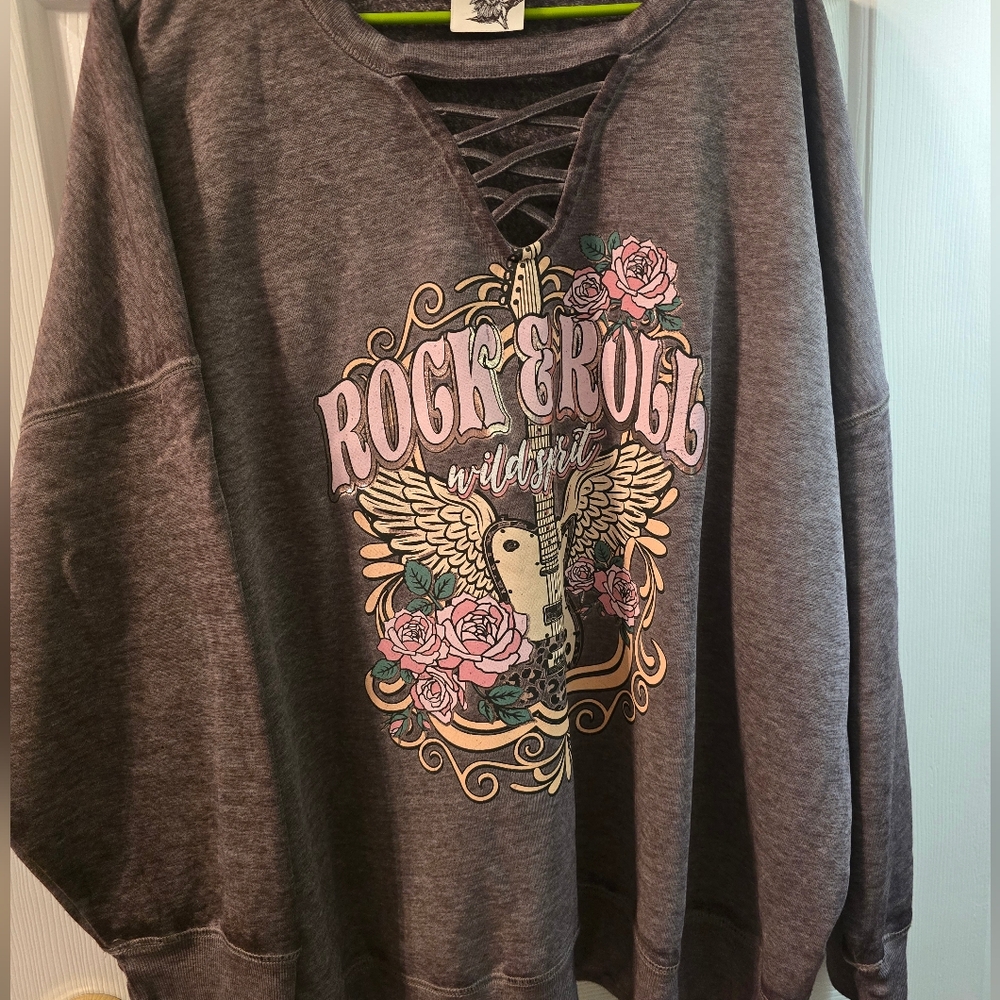 Joci & I Lattice-Front Mauve Heathered Sweatshirt - Picture 2 of 7